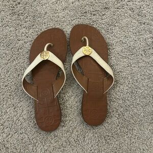 Tory Burch Flip flops